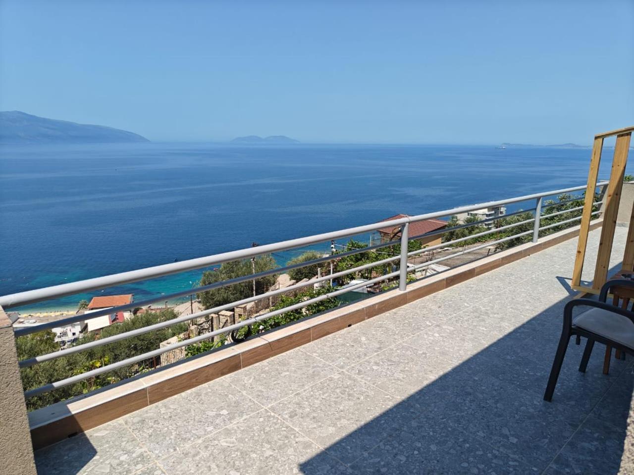Villa Del Mar Vlore Exterior photo