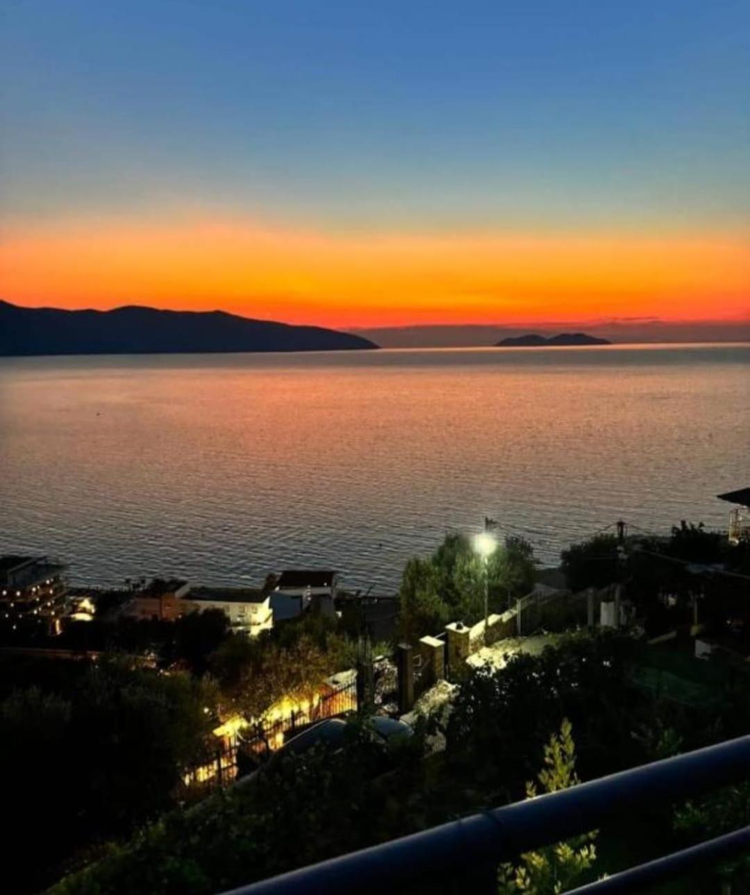 Villa Del Mar Vlore Exterior photo